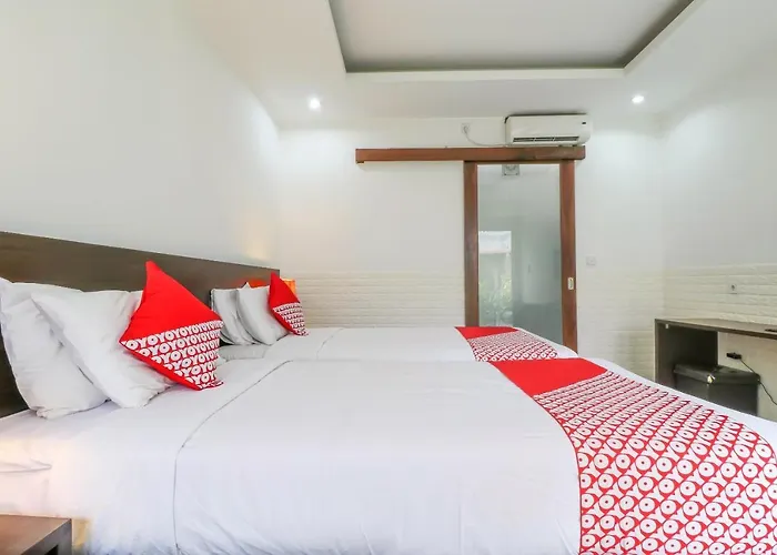 The Light Bali Villas 2*