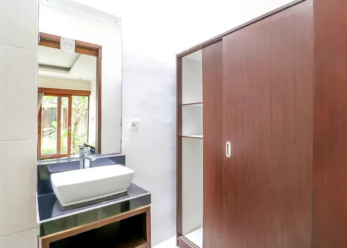 The Light Bali Villas Hotel 2*